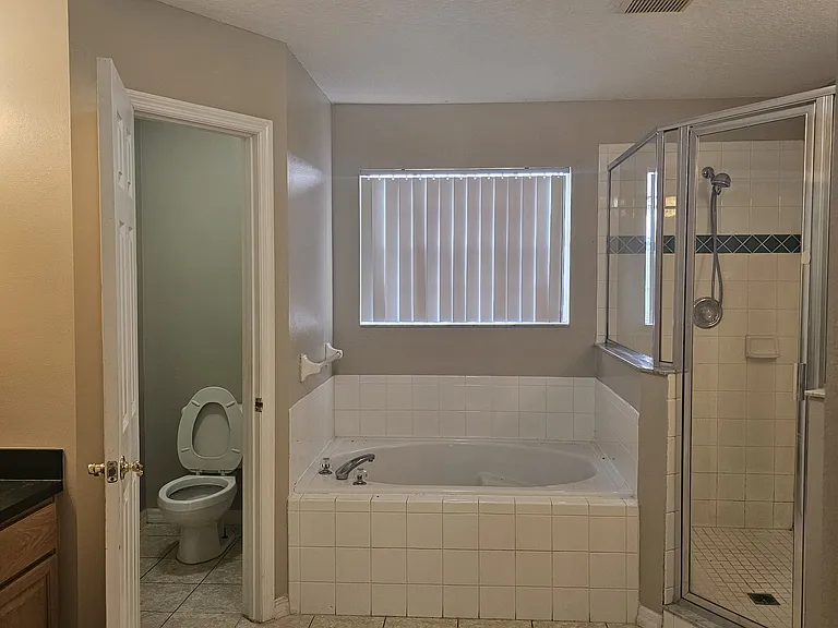 4832 Cumbrian Lakes Dr — Photo 13