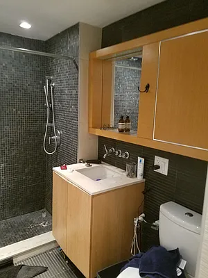 Rented by Space Link Realty | media 32