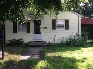 37 Bridgton Rd, Cranston, RI 02910