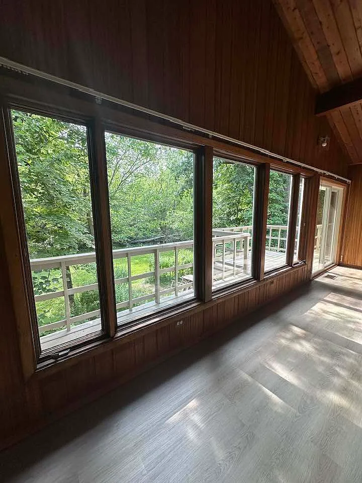 3 bed, 1606 sqft, $3,650 — Photo 4