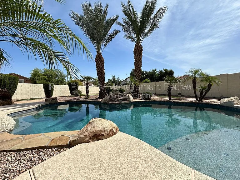 9707 S 45th Ave — Photo 69