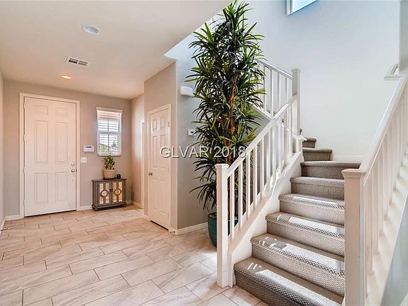 4th image of 788 Drewsberry Ave