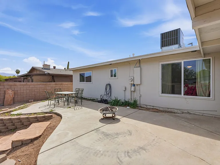 3455 S Magda Ave — Photo 31