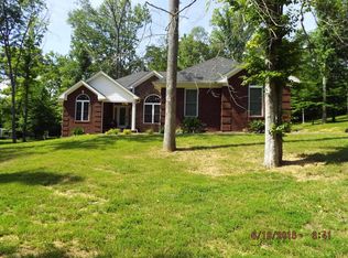 2069 Clear Creek Dr, Boston, KY 40107
