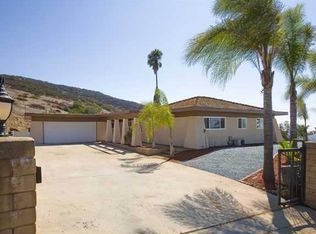 9511 Ivy St, Spring Valley, CA 91977