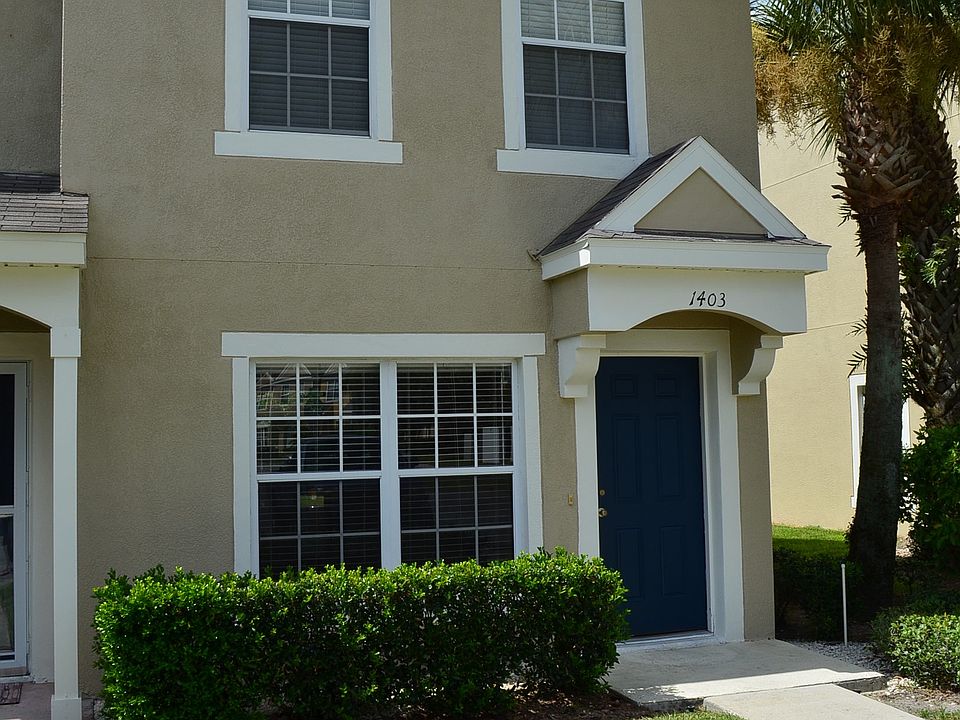 1st image of 1403 Hampton Park Ln