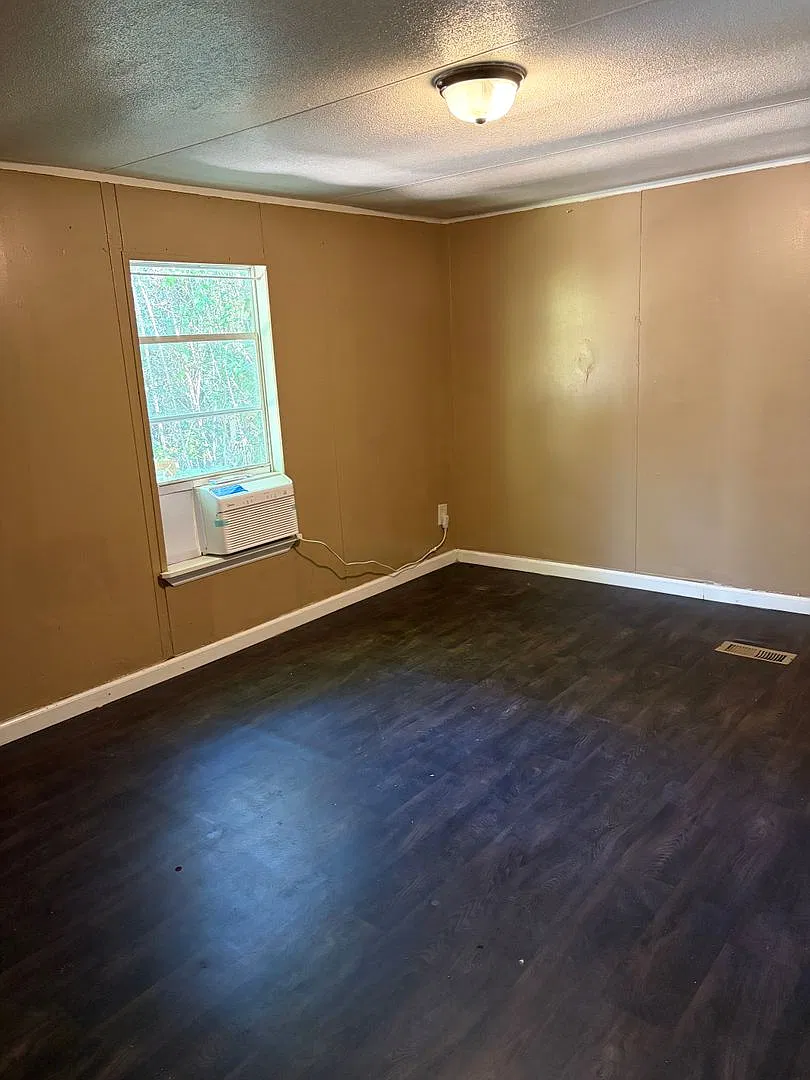 2 Bedroom Home Available Now — Photo 4