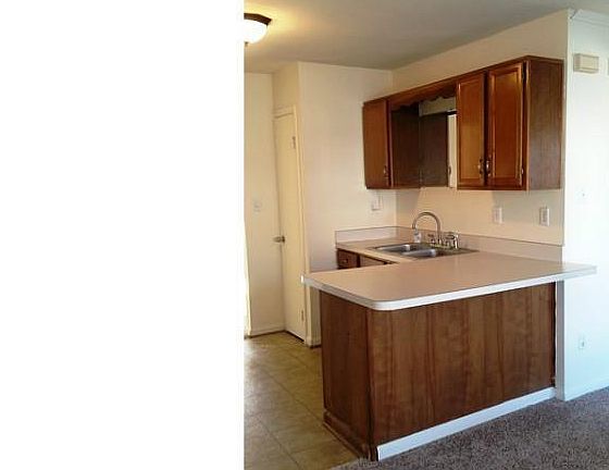 3rd image of 3407 Waltham Cir