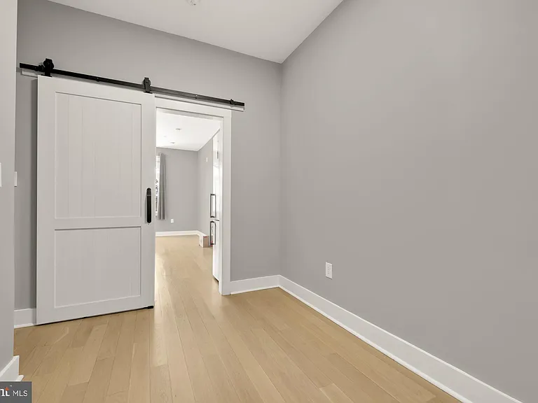 3529 14th St NW #1 — Photo 8