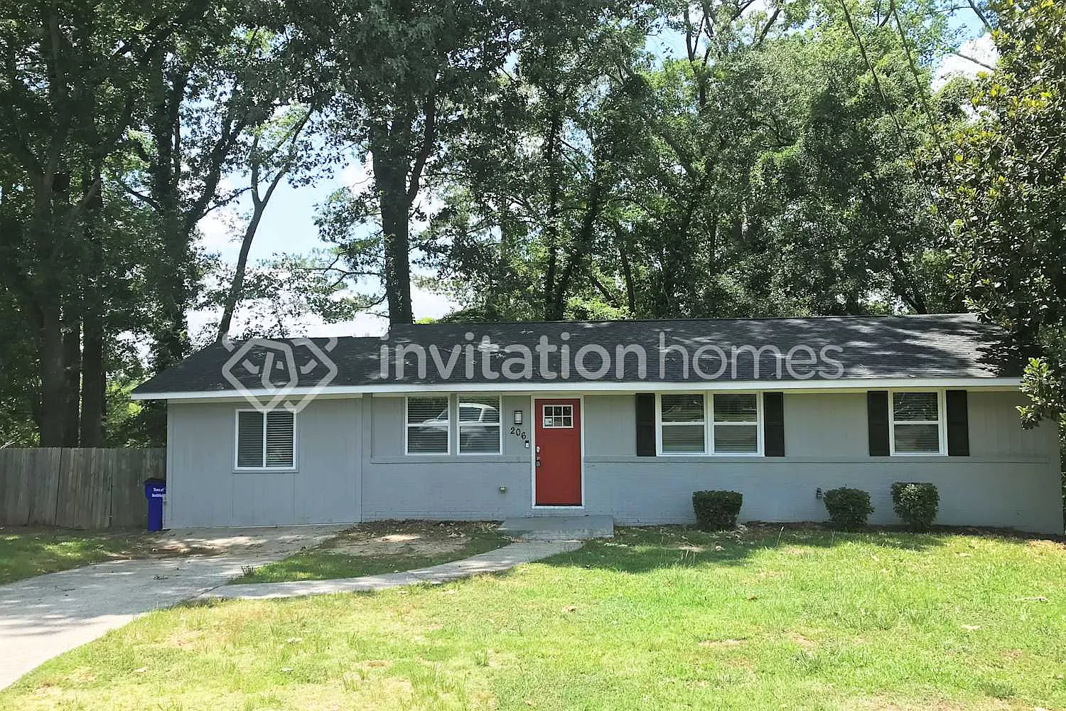 206 Park Ave Smithfield, NC 27577 — Photo 1