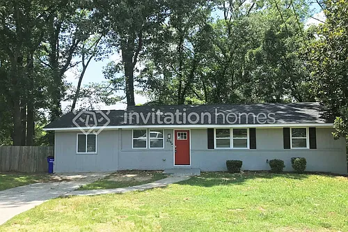 206 Park Ave Photo 1