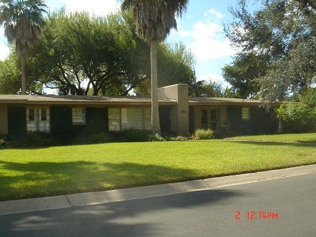 1st image of 124 Robins Ln