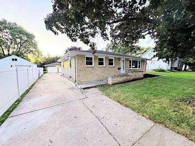 1111 Knapp St, Oshkosh, WI, 54902