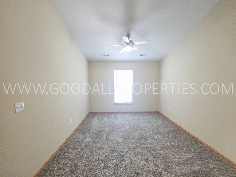 4315 152nd Ct — Photo 6