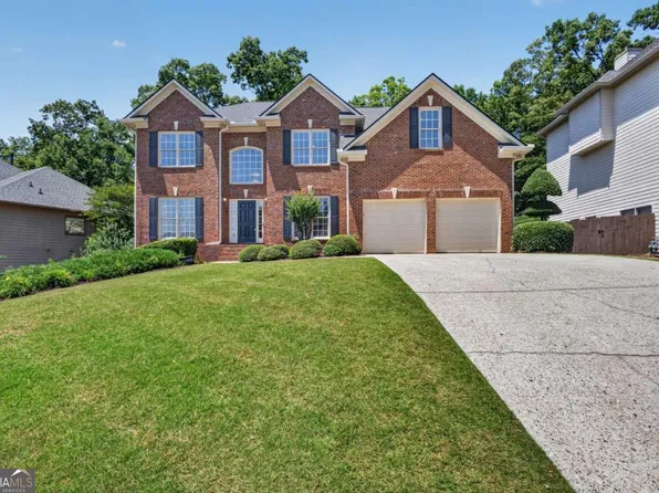 2011 Sugar Valley Ln, Lawrenceville, GA 30043