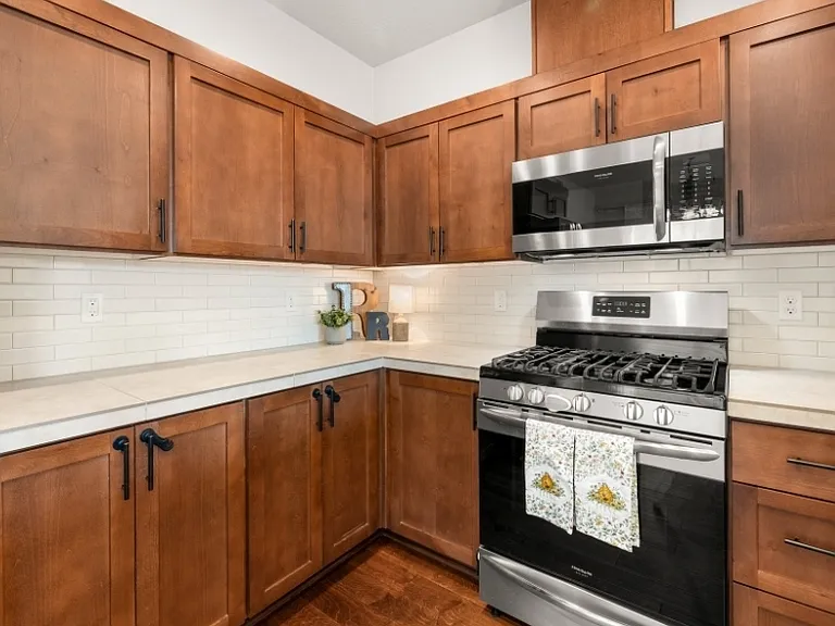 29055 NW Fair St — Photo 6