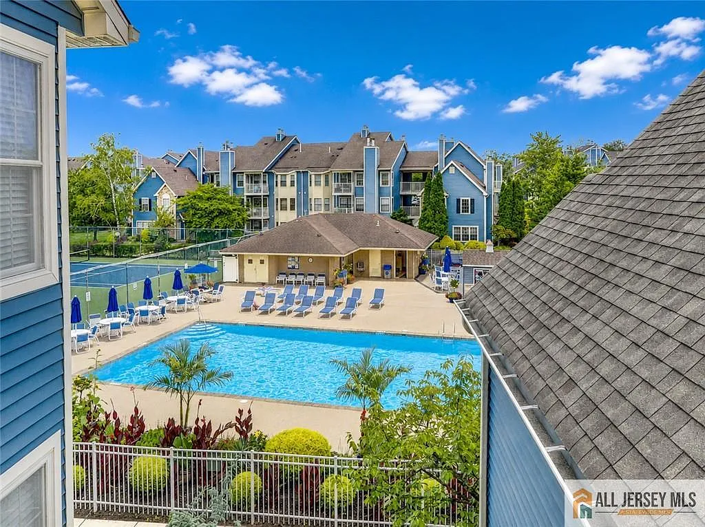 1 bed, 1.0 bath, $1,795 — Photo 3