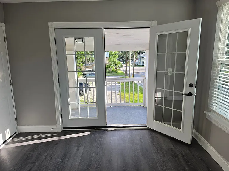 202 Luella Ct — Photo 14