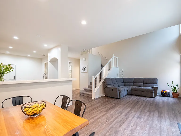 580 Fenwick Way #C — Photo 12