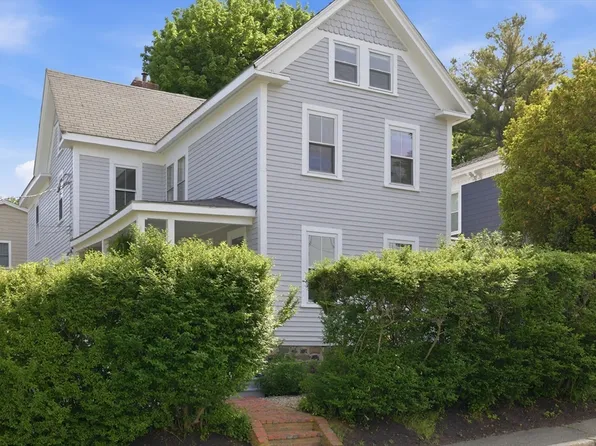 55 Lincoln Ave, Marblehead, MA 01945