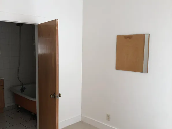 1402 NW 6th Pl, Gainesville, FL 32603