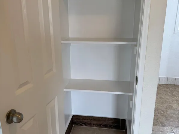11938 Lee Ave APT D, Adelanto, CA 92301