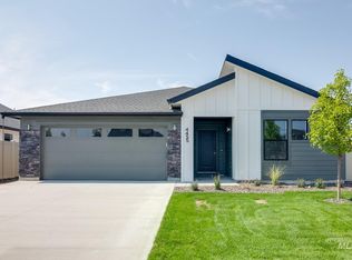 4455 N Pale Creek Ave, Meridian, ID 83646