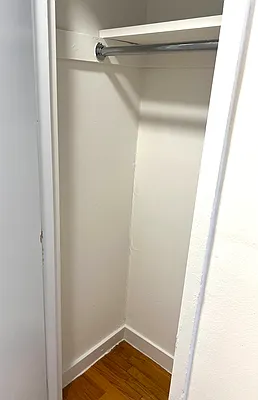 Rented by Bond New York | media 10