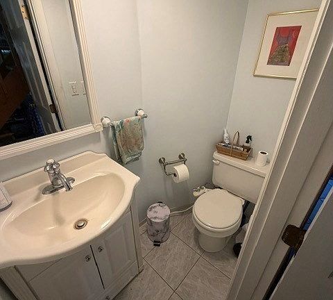 2nd image of 39 Charlemont St