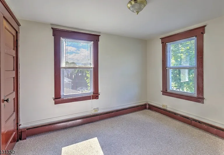 97 Youmans Ave — Photo 11