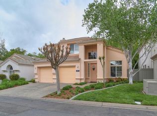 11717 Gold Parke Ln, Gold River, CA