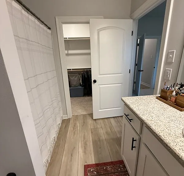 116 Brattle Ct — Photo 3