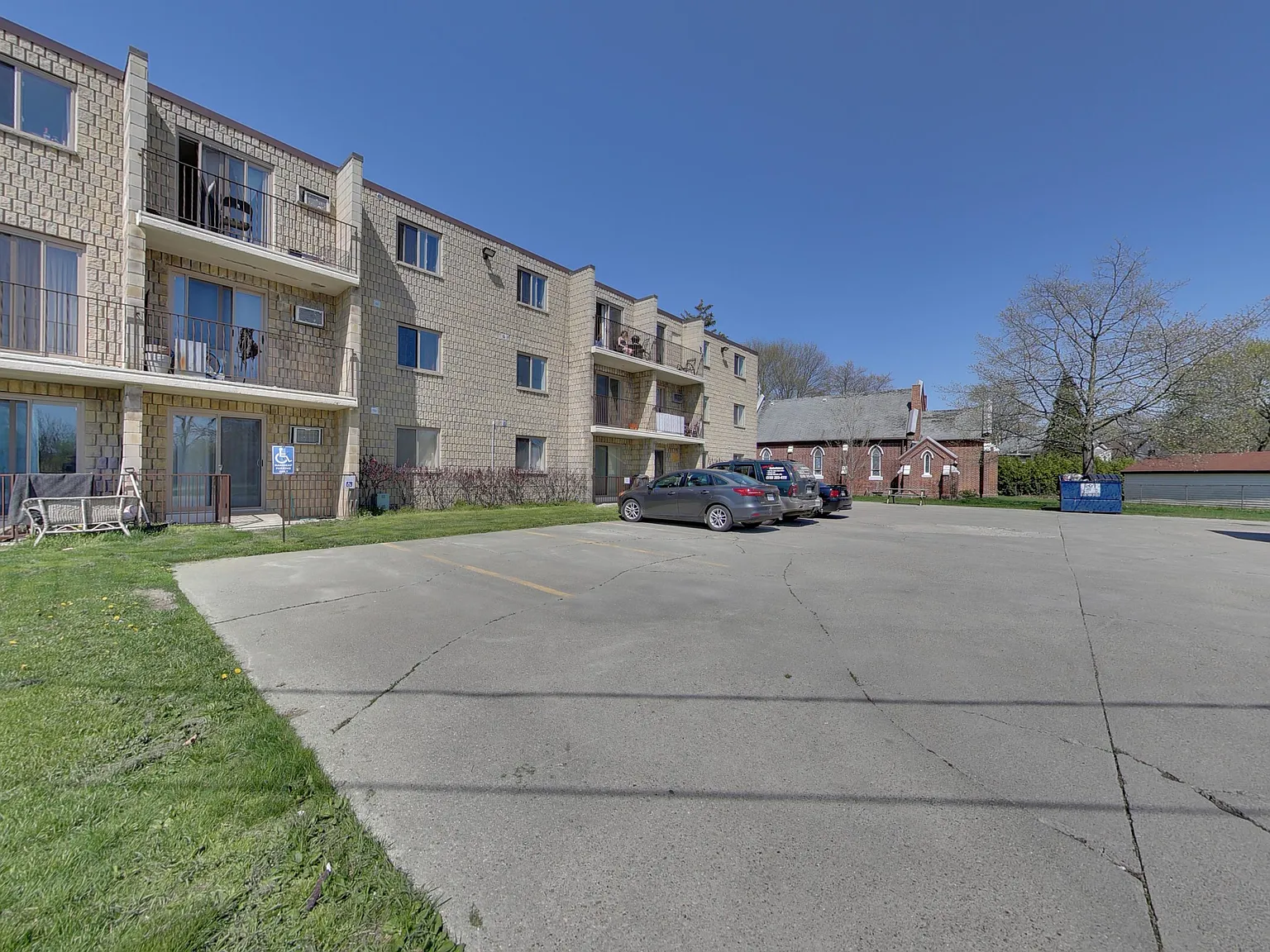 149 London Road — Photo 3