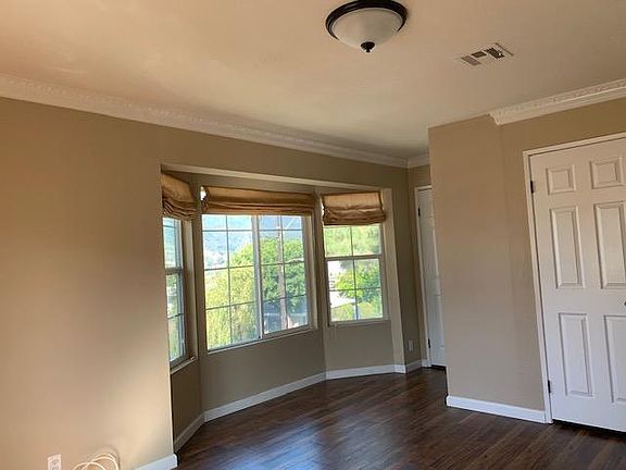 5th image of 2349 Mira Vista Ave Unit A