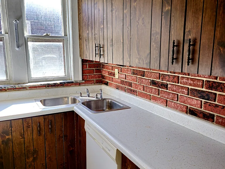 7046 Forsyth Blvd #1 — Photo 11
