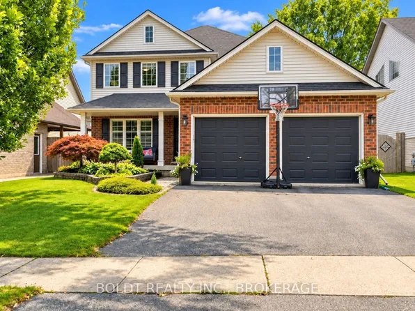 4 Arlene St, Saint Catharines, ON L2S 4C9