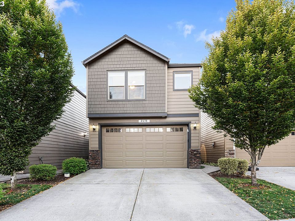1st image of 2638 NE 131st Ave