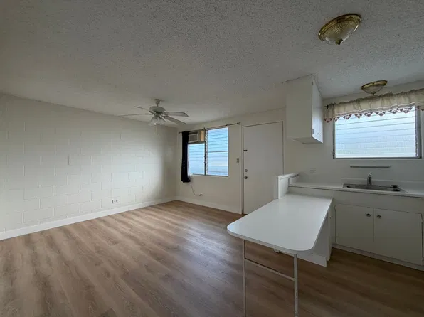 AC100, 3387 Campbell Ave APT 9, Honolulu, HI 96815