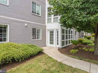 4111 S Four Mile Run Dr UNIT 103, Arlington, VA 22204