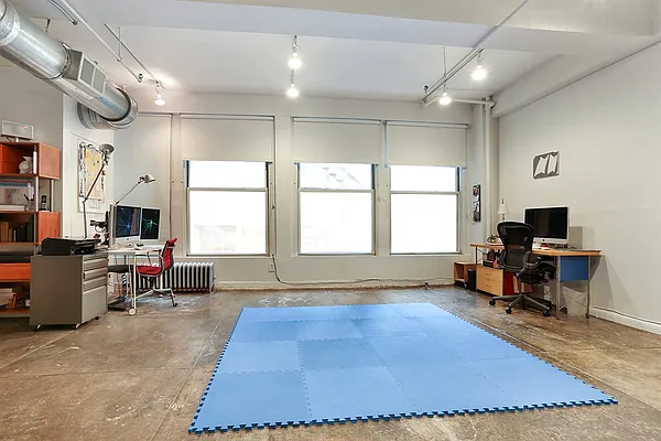 Sold by Corcoran | media 21