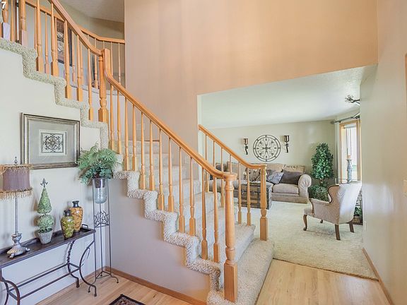 2nd image of 2709 NE 168th Ave