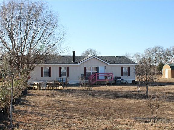2nd image of 2940 Aspen Ct