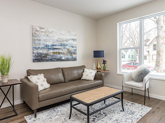 5th image of 4220 44th Ave S #2