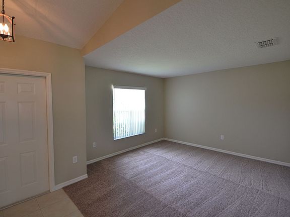 2nd image of 2719 N Juliet Dr