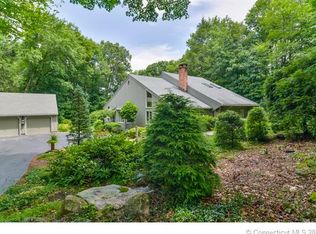 22 High Hill Rd, Canton, CT 06019