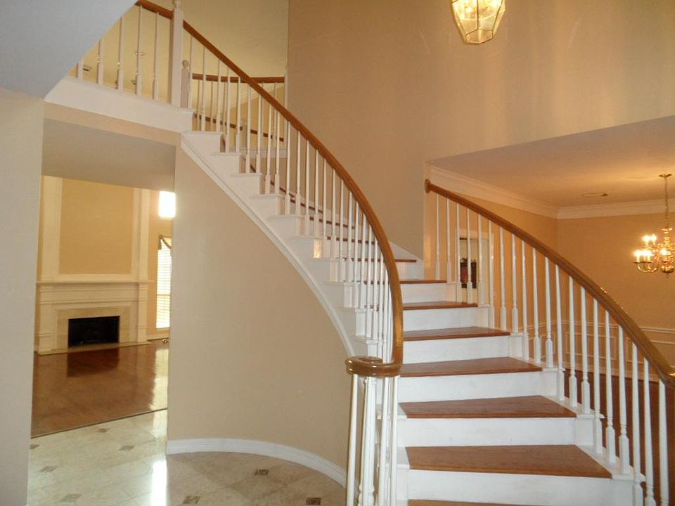 Entry / Staircase
