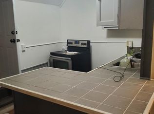 464 Auburn St #2, Manchester, NH 03103