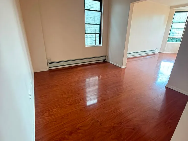 2138 Gleason Ave #2 — Photo 4