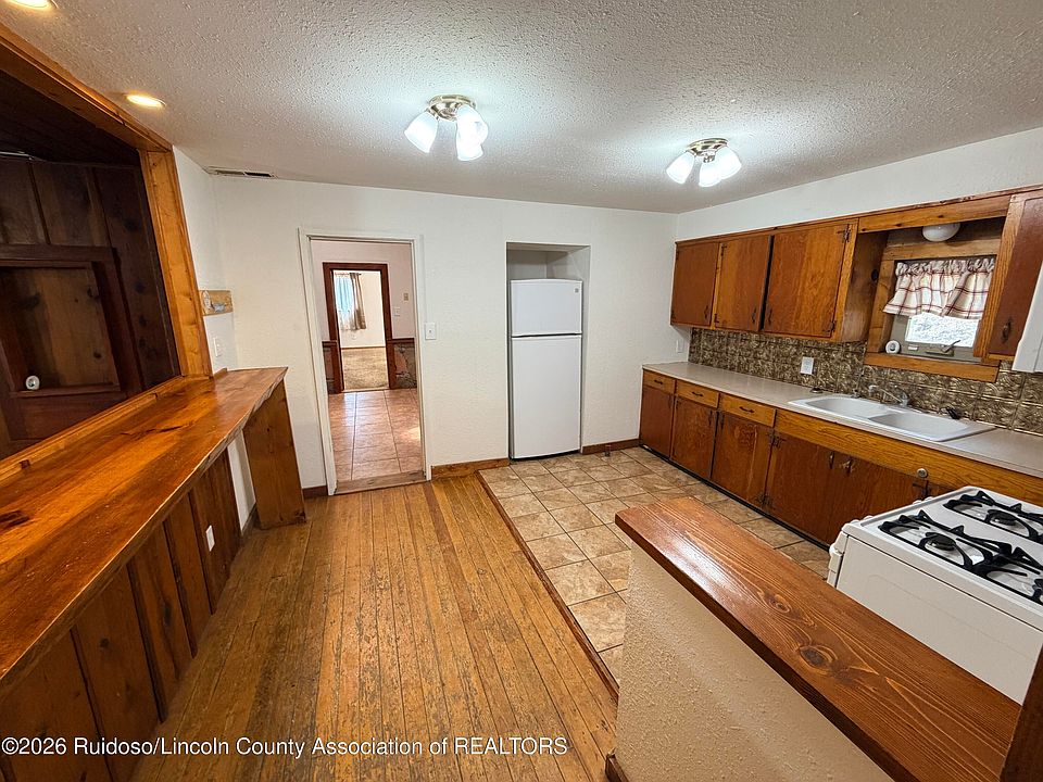 7th image of 113 Wingfield St