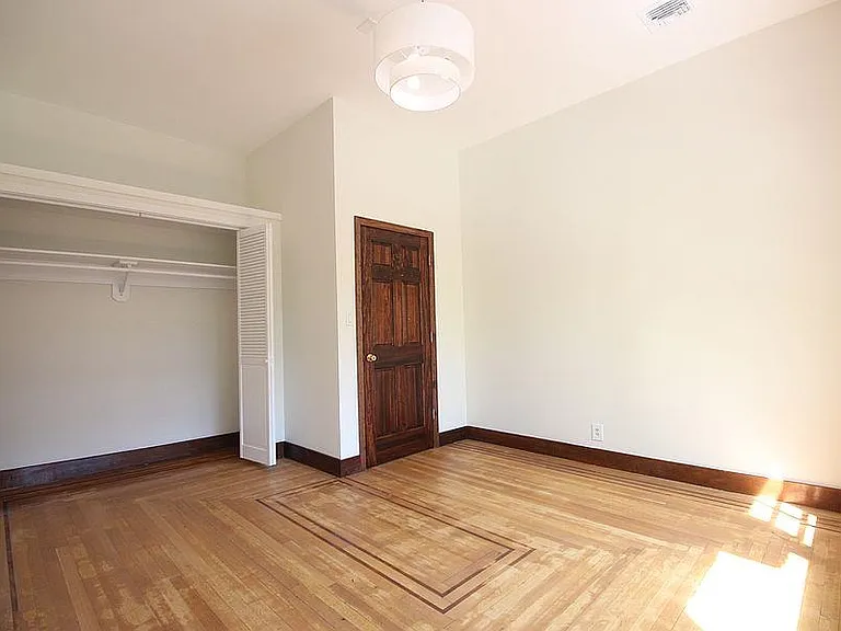126 Washington St #1 — Photo 13